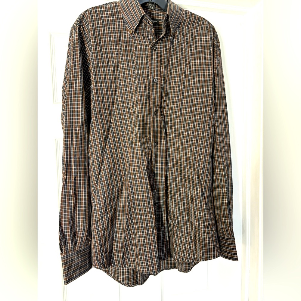 Casual Black and Brown Button Down Shirt with Plaid Design